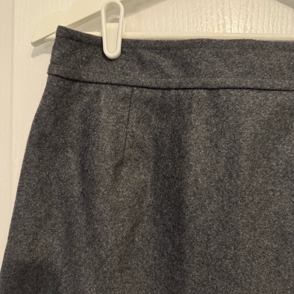 GAP Womens gray mini skirt 4 wool blend fully lined button Y2K 90s 2000s career - Picture 5 of 15